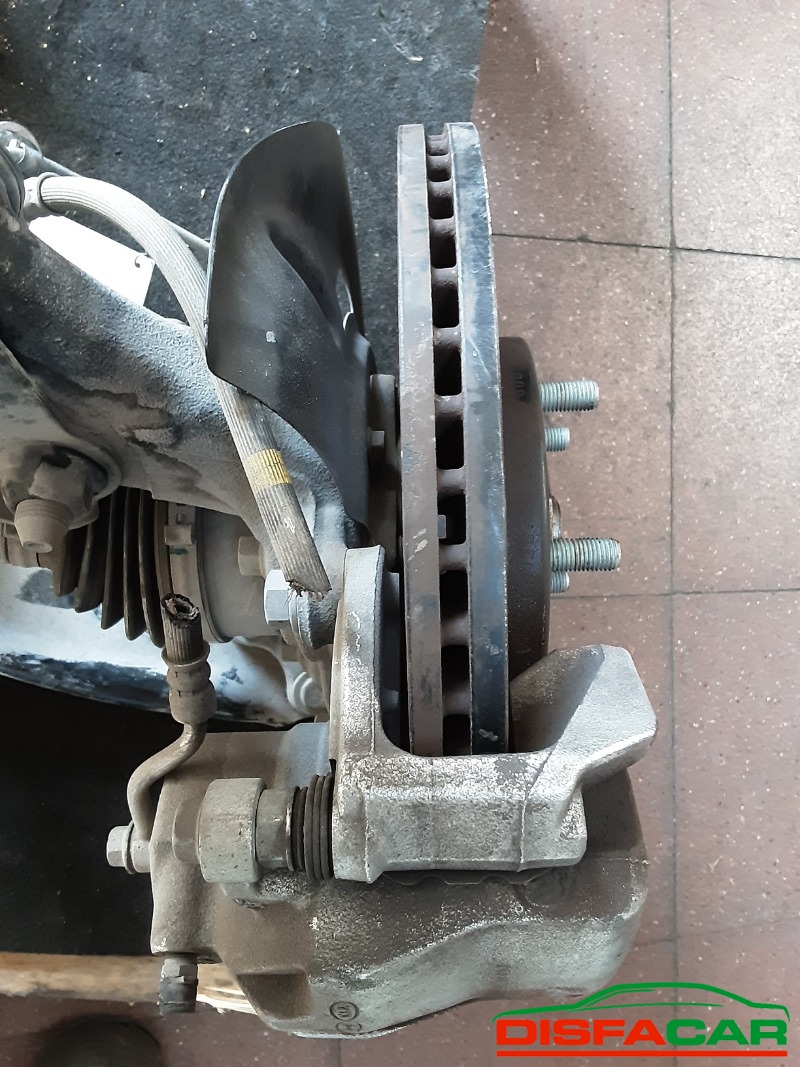 Telaietto anteriore usato Hyundai Tucson 2010 – foto 3 di 11
