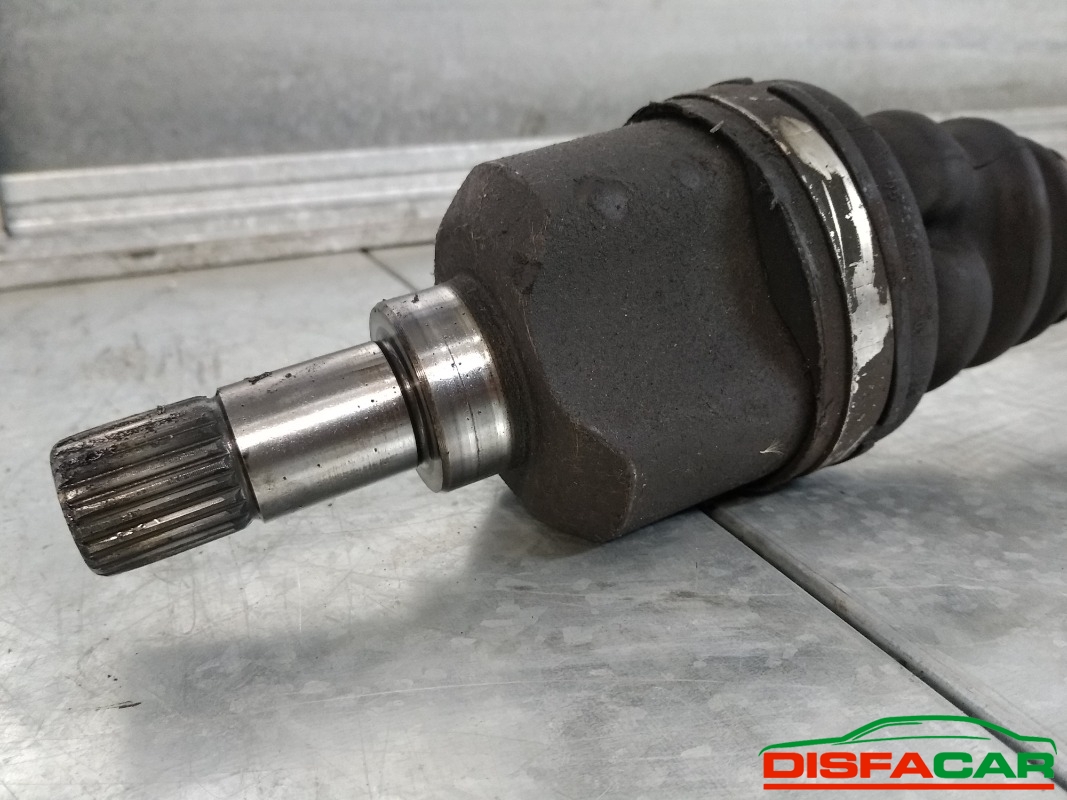 Semiasse usato Citroën Berlingo 2002, codice 9HX – foto 3 di 5