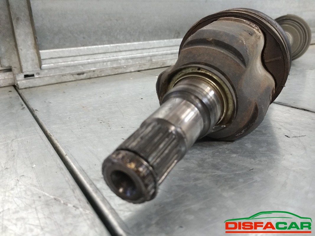 Semiasse usato Toyota YARIS VERSO 2003, codice 1ND – foto 5 di 5