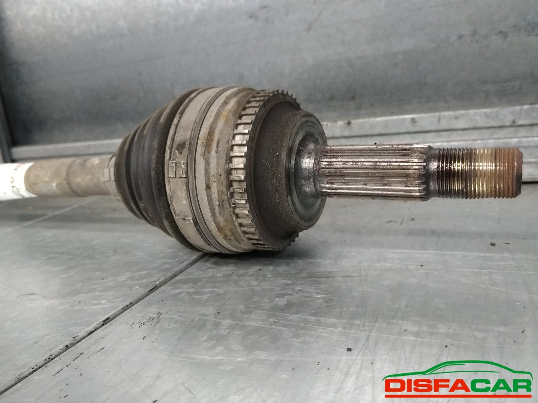 Semiasse usato Toyota YARIS VERSO 2003, codice 1ND – foto 2 di 5