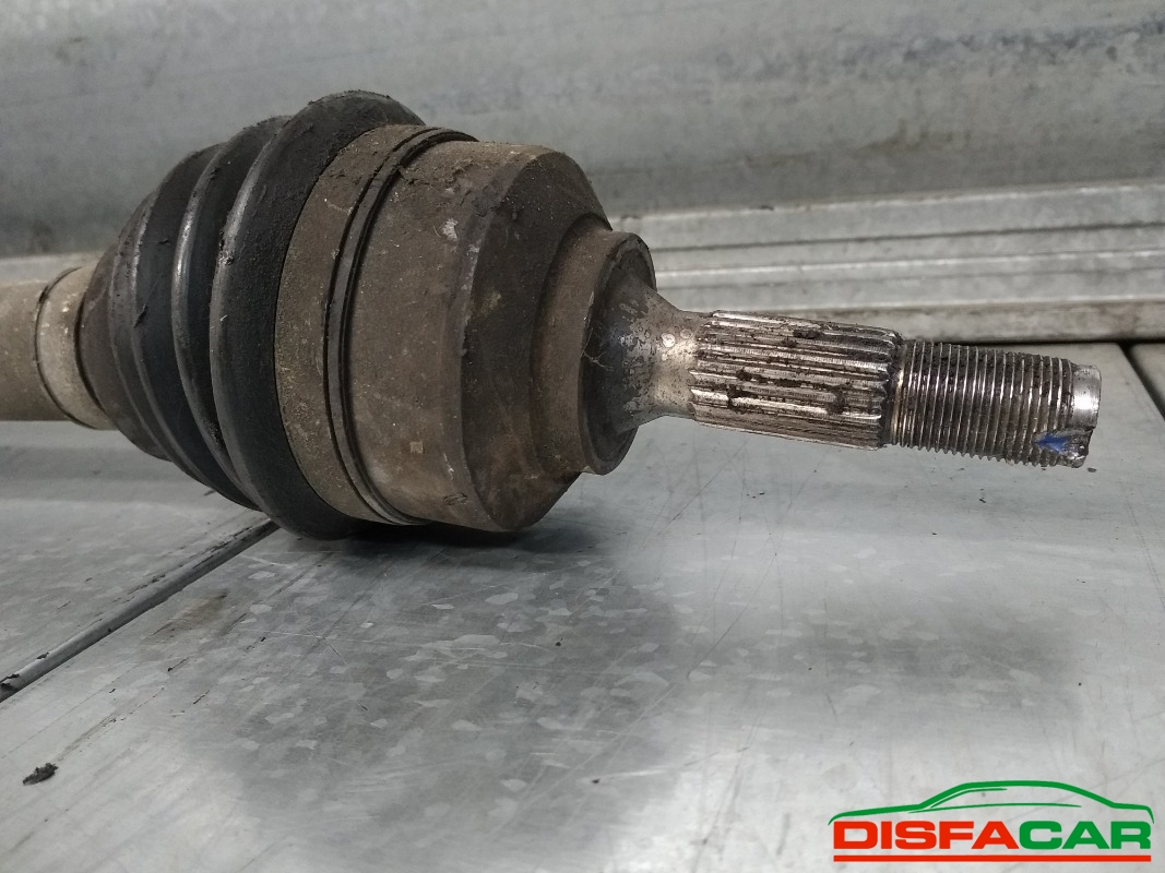 Semiasse usato Citroën C3 2003, codice 8HZ – foto 2 di 5