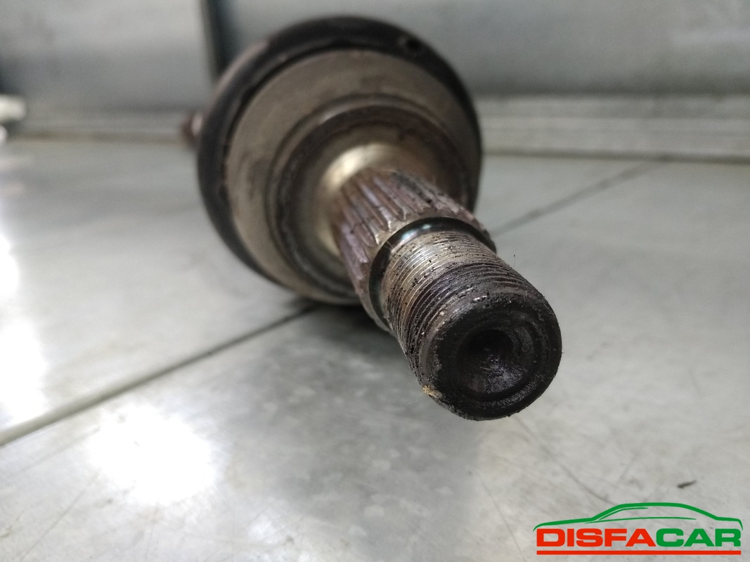 Semiasse usato Ford Fiesta 2008, codice RTJA – foto 4 di 5