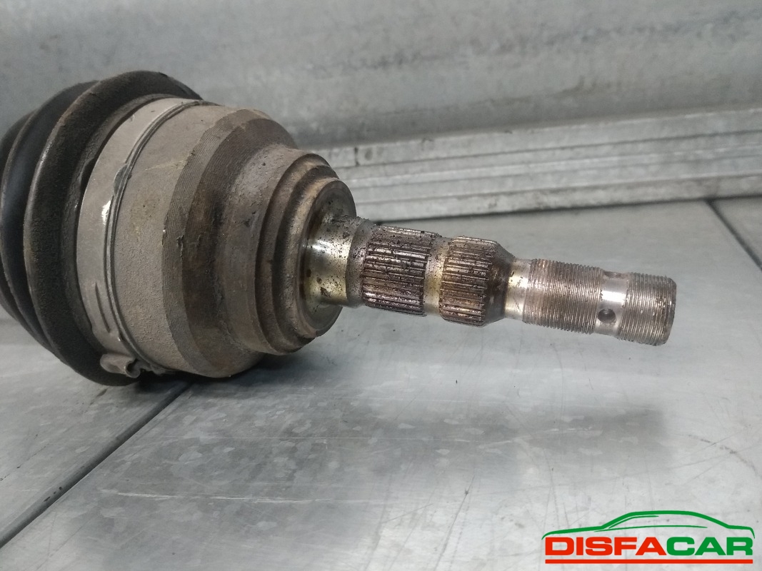 Semiasse usato Opel Zafira 1999, codice Z16XE – foto 2 di 5
