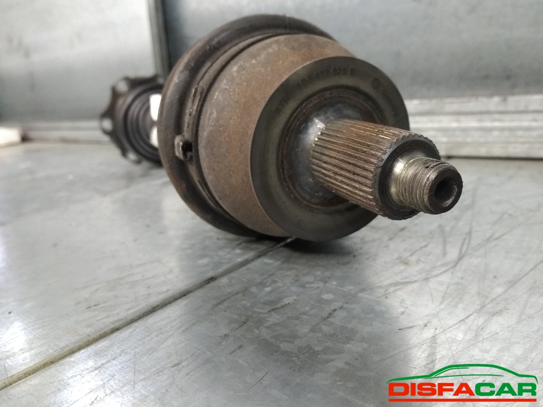 Semiasse usato Volkswagen Polo 2001, codice AMF – foto 4 di 5