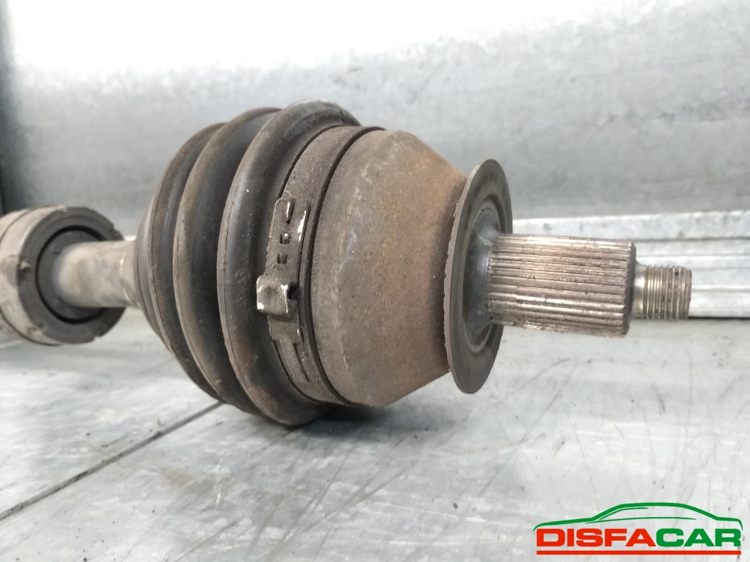 Semiasse usato Volkswagen Polo 2001, codice AMF – foto 2 di 5