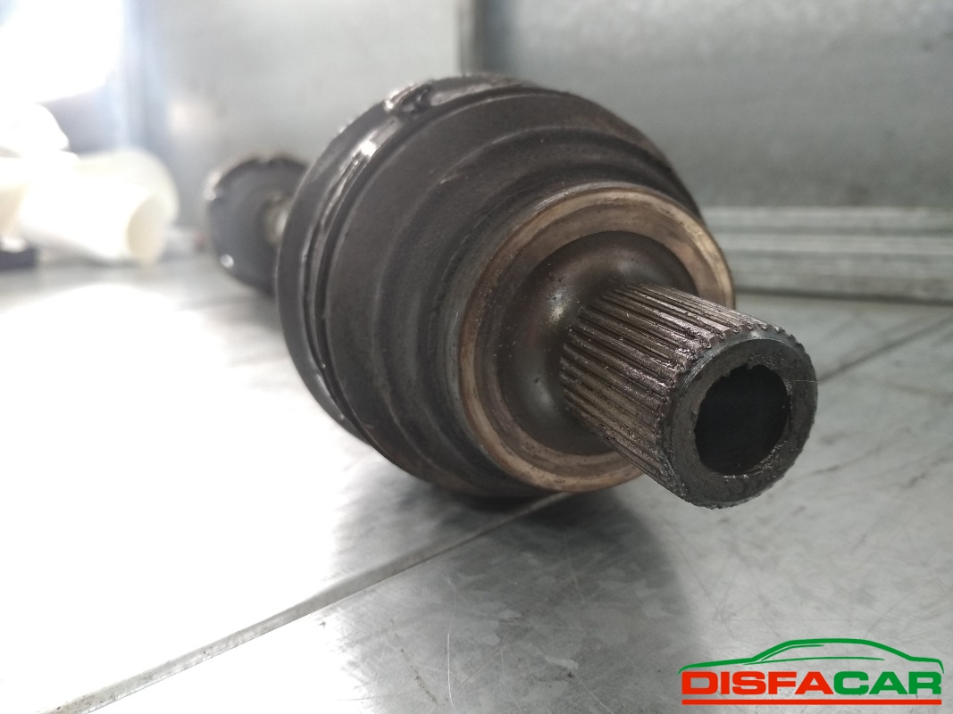 Semiasse usato Volkswagen Golf 5A SERIE 2003, codice BSE – foto 4 di 5