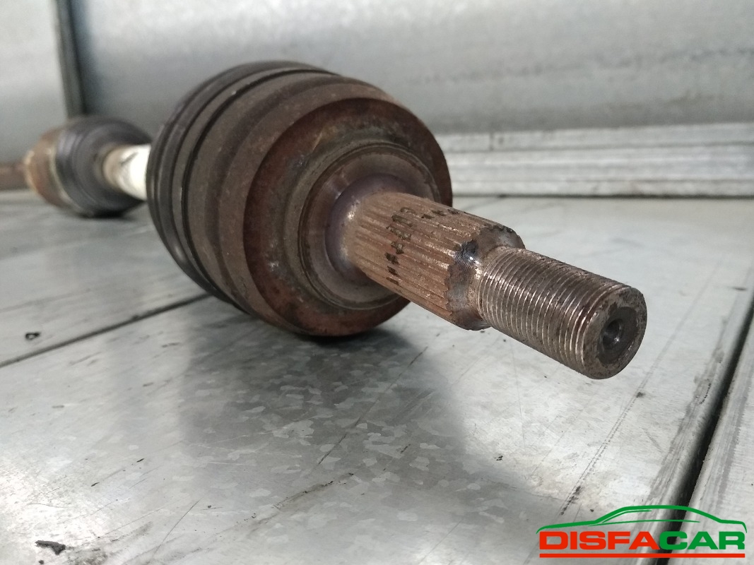 Semiasse usato Renault Scenic 2009, codice K9KN8 – foto 5 di 6