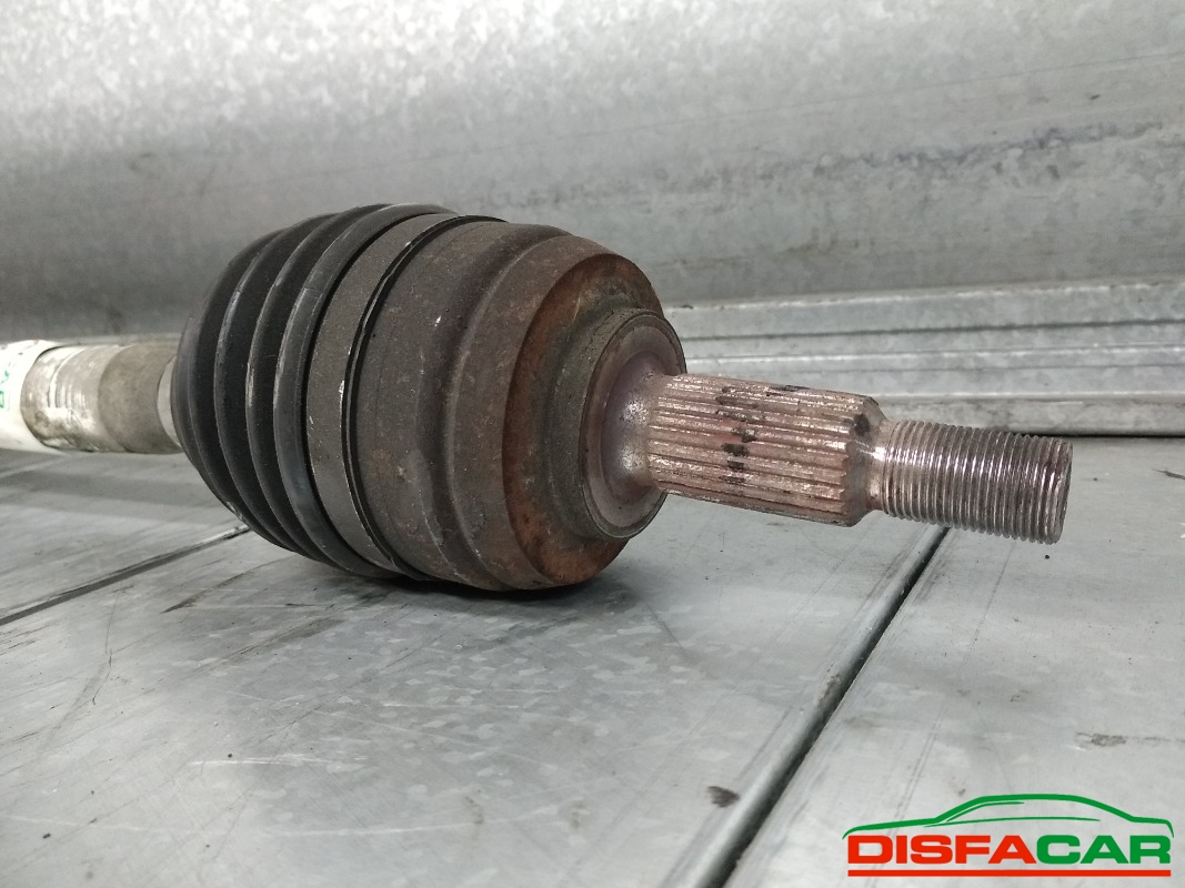 Semiasse usato Renault Scenic 2009, codice K9KN8 – foto 2 di 6