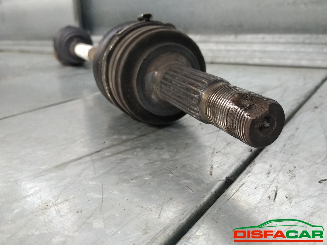 Semiasse usato Toyota Aygo 2005, codice 1KRFE – foto 4 di 5