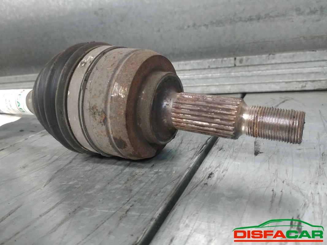 Semiasse usato Renault Scenic 2009, codice K9KN8 – foto 2 di 5