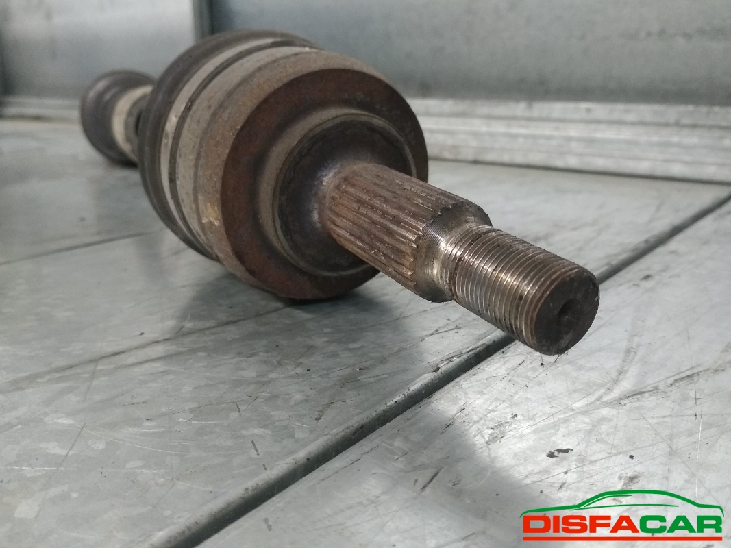 Semiasse usato Renault Scenic 2009, codice K9KN8 – foto 4 di 5