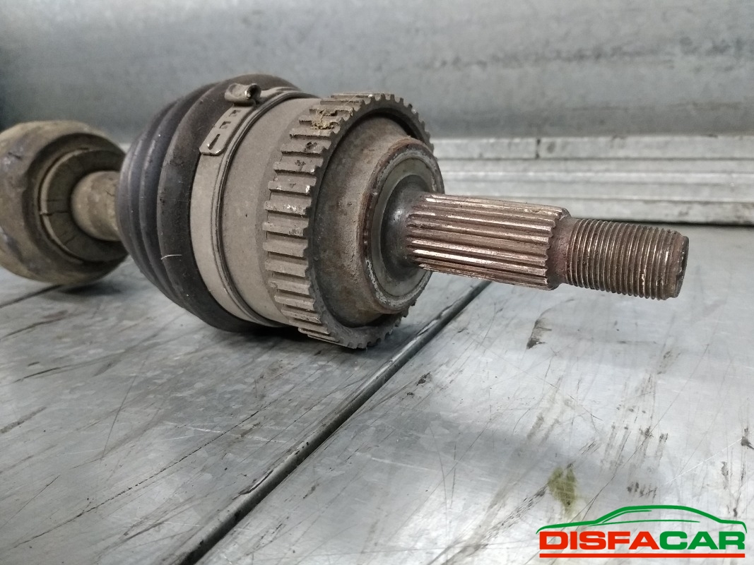 Semiasse usato Renault Kangoo 2003, codice F9Q37 – foto 2 di 5