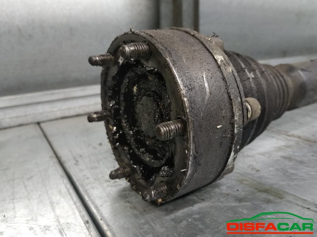 Semiasse usato Volkswagen Touran 2003, codice BXE – foto 3 di 5