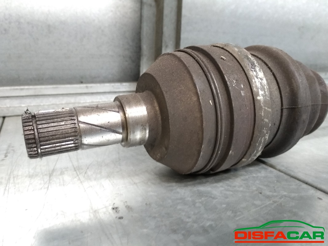 Semiasse usato Opel Zafira 1999, codice Y20DTH – foto 2 di 5