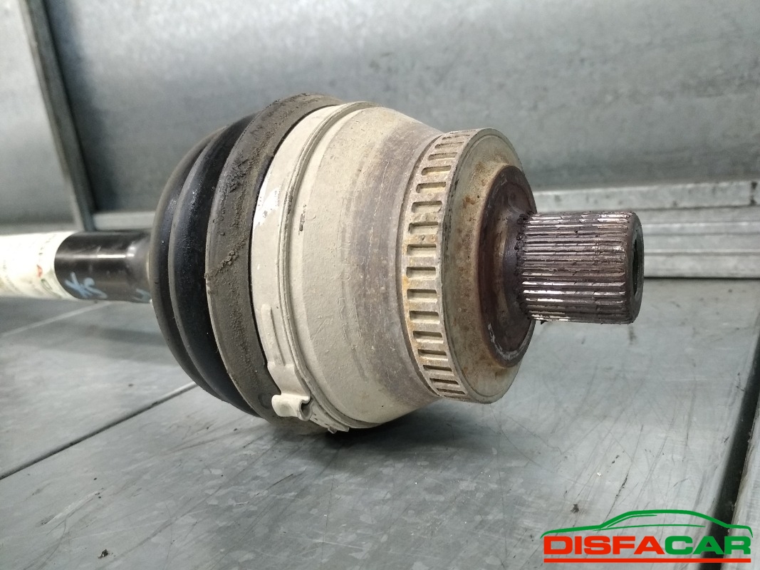 Semiasse usato Audi A6 2001, codice AYM – foto 2 di 5