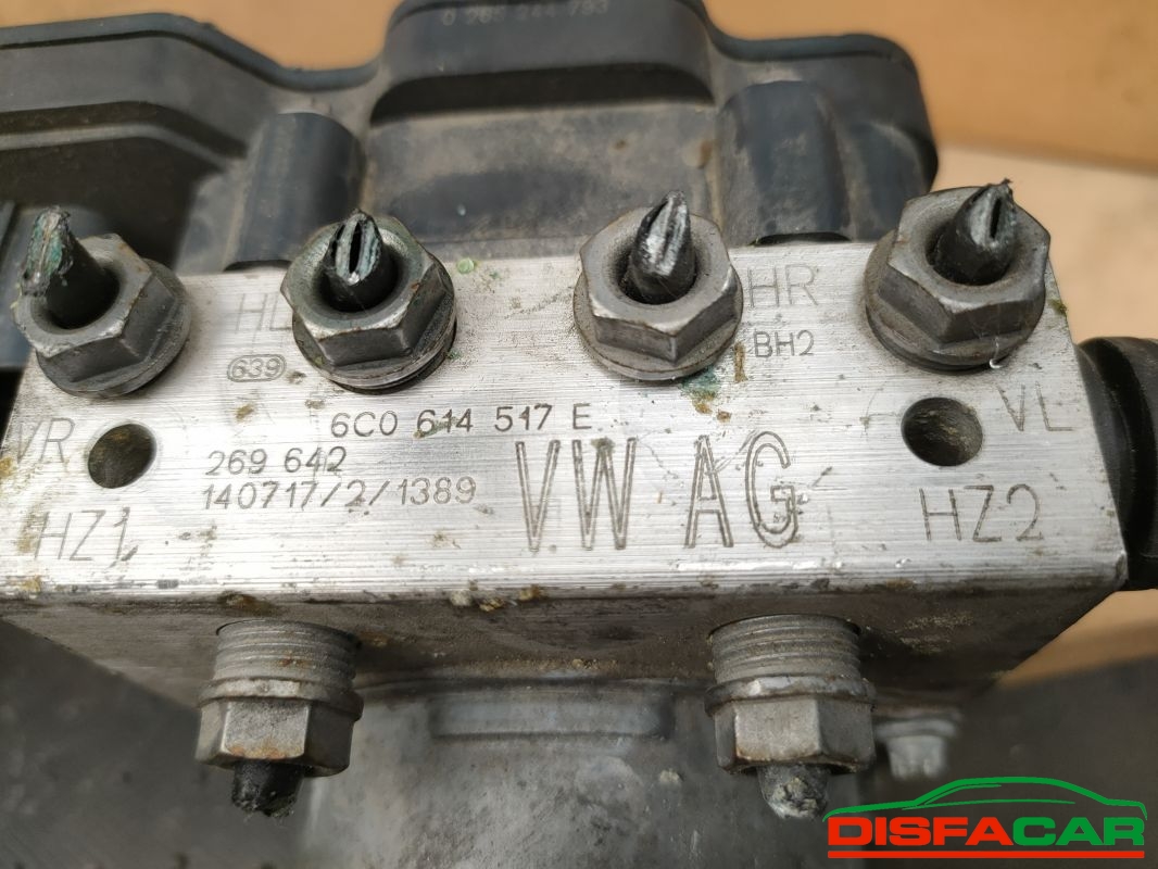 Centralina ABS usata Volkswagen Polo 09>, codice 6c0614517e – foto 4 di 12