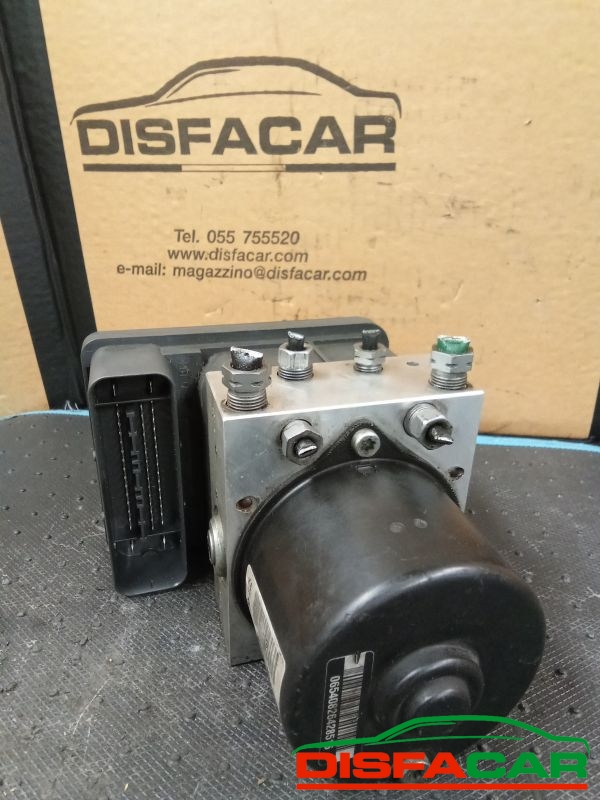 Centralina ABS usata Peugeot 207 2009, codice 10.0206-0427.4 – foto 2 di 8