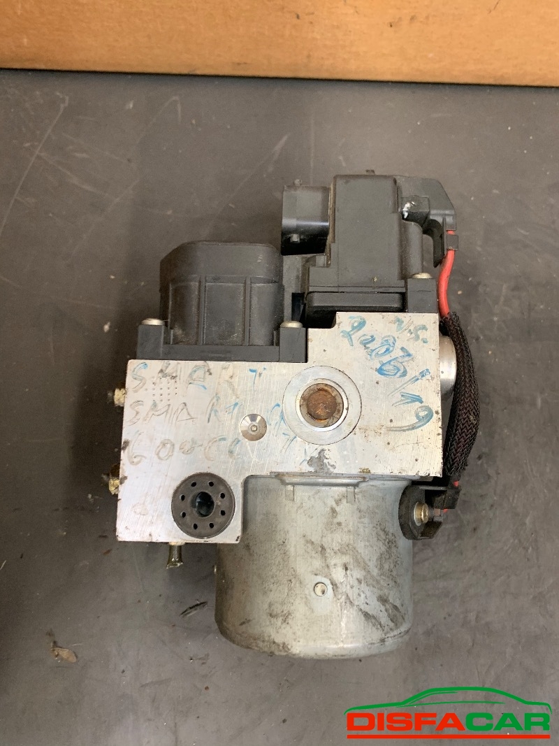 Centralina ABS usata Smart ForTwo, codice bosch – foto 2 di 6