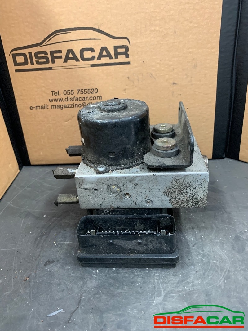 Centralina ABS usata Ssangyong Kyron, codice 48940-09001 – foto 7 di 8