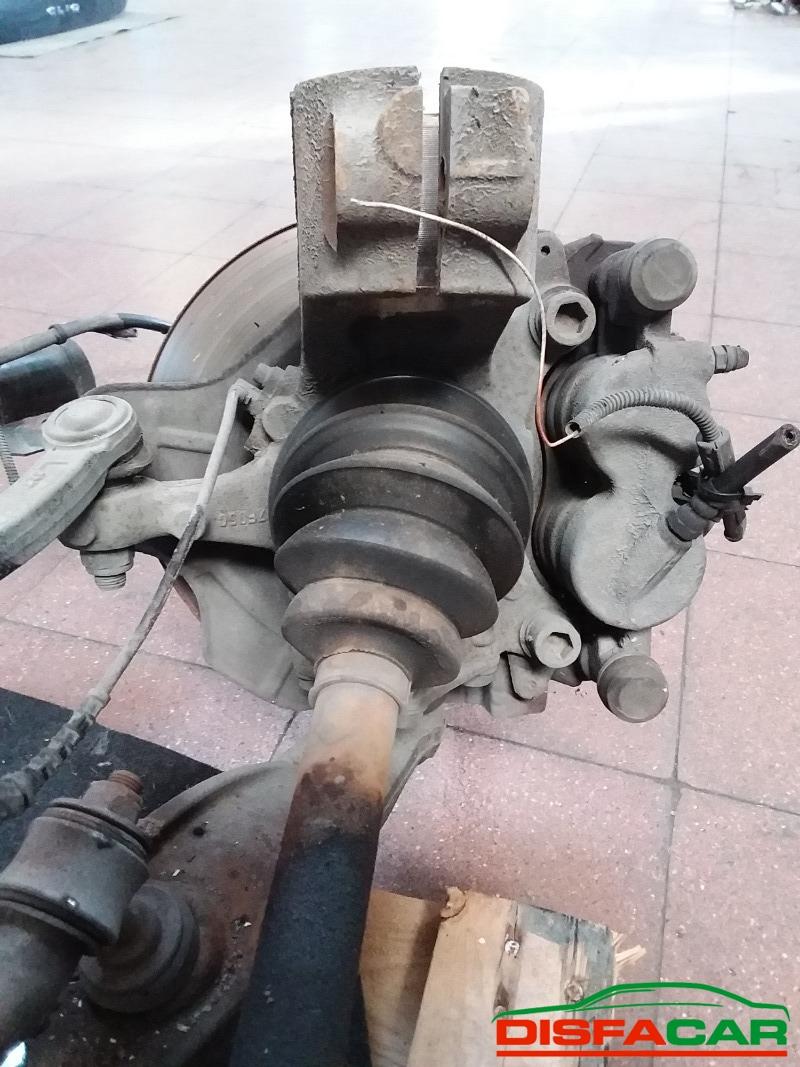 Telaietto anteriore usato Fiat Ducato 35 QUINTALI(MANCANO AMMORTIZATORI) 2006, codice F1CE0481D – foto 5 di 11