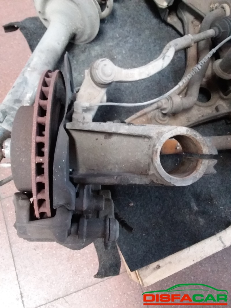 Telaietto anteriore usato Fiat Ducato 35 QUINTALI(MANCANO AMMORTIZATORI) 2006, codice F1CE0481D – foto 6 di 11