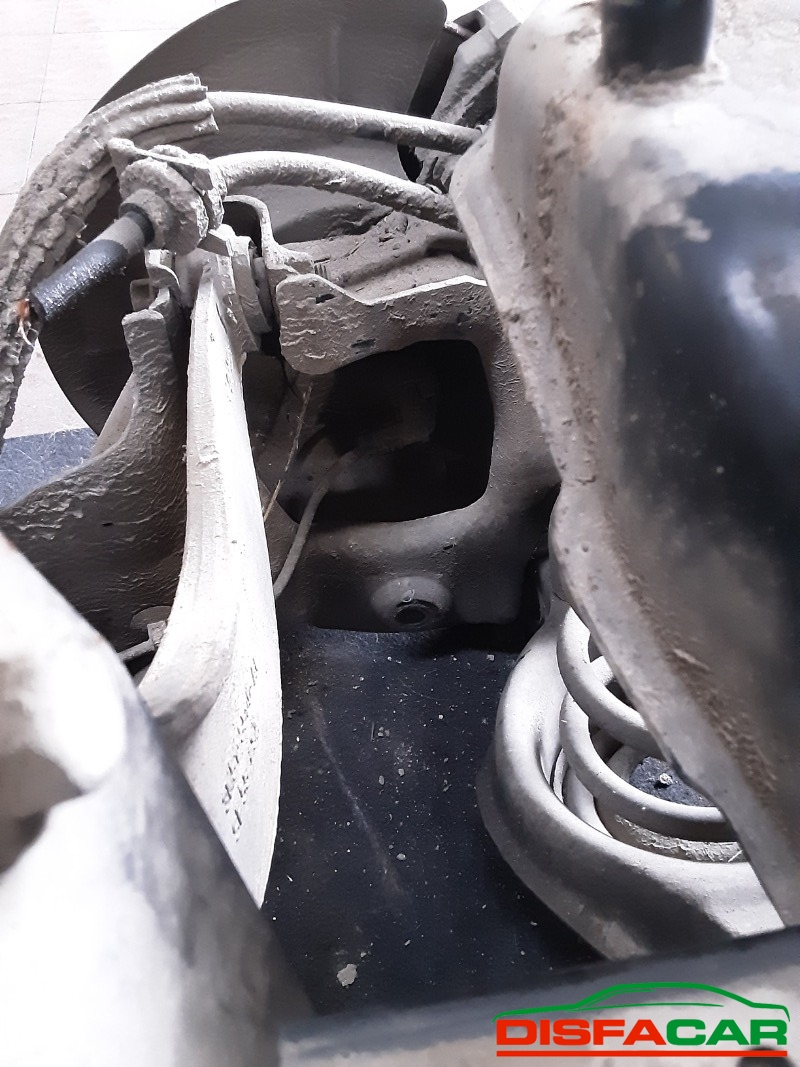 Assale posteriore usato Volvo C30 (MANCA PINZA SX VENDUTA MIRKO) 2006, codice D416T – foto 6 di 11