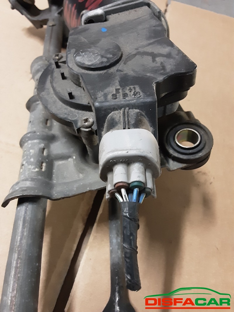 Motorino tergicristallo usato Toyota Yaris 1999 – foto 3 di 4