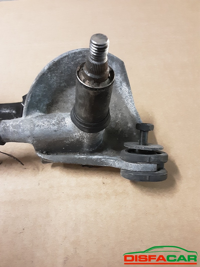 Motorino tergicristallo usato Toyota Yaris 1999 – foto 2 di 4
