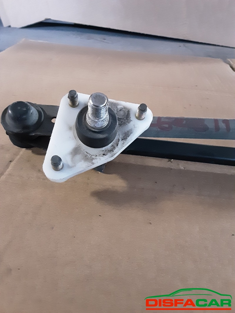 Leveraggio tergi usato Nissan Terrano 1997 – foto 3 di 3