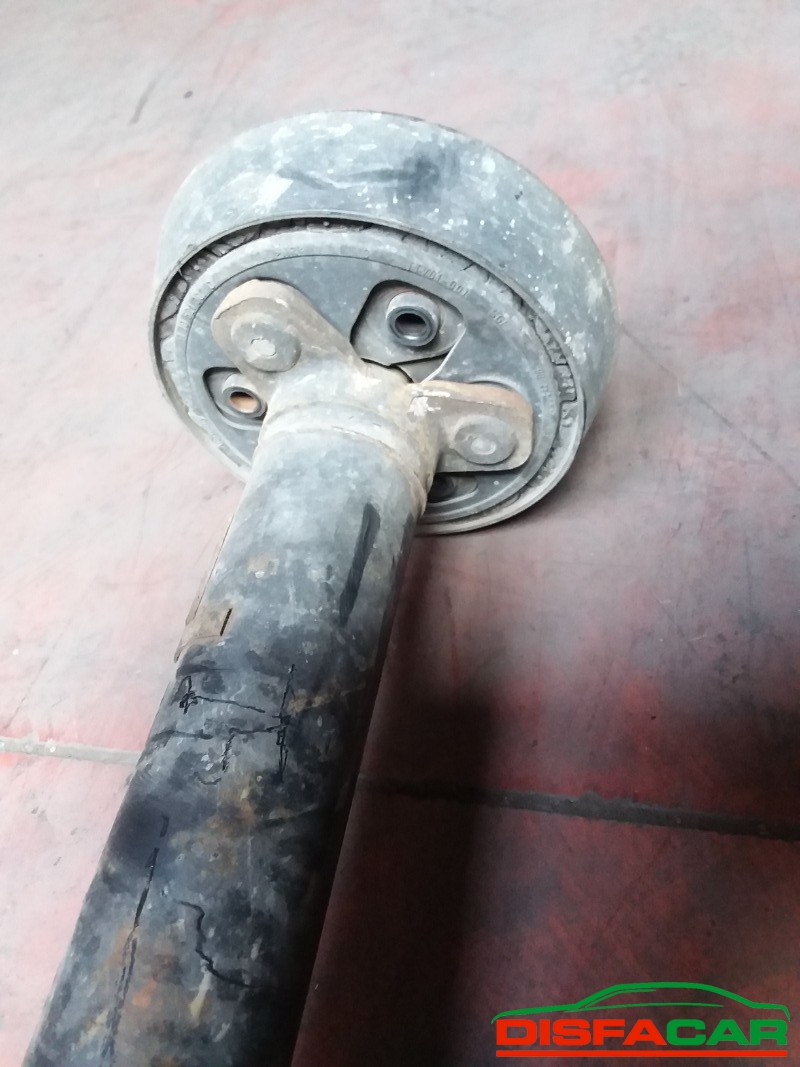 Albero di trasmissione usato Volkswagen Bora 4X4 1999 – foto 5 di 10