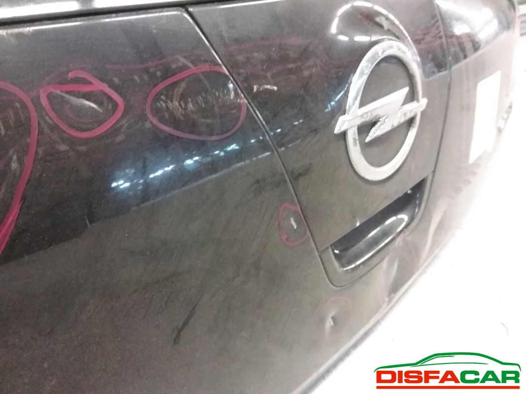 Lamierati usati Opel Astra J GTC 2009 – foto 3 di 5