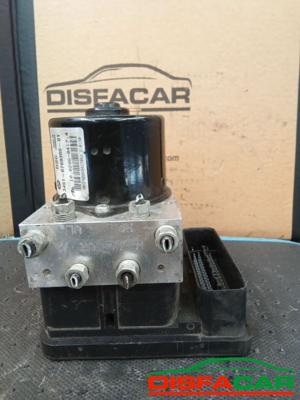 Centralina ABS usata BMW 320 (E90-E91-E81-E87) 2007, codice 10.0206-0417.4 – foto 6 di 8