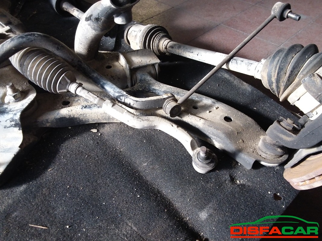 Telaietto anteriore usato Suzuki Swift 2005, codice D13A – foto 7 di 13