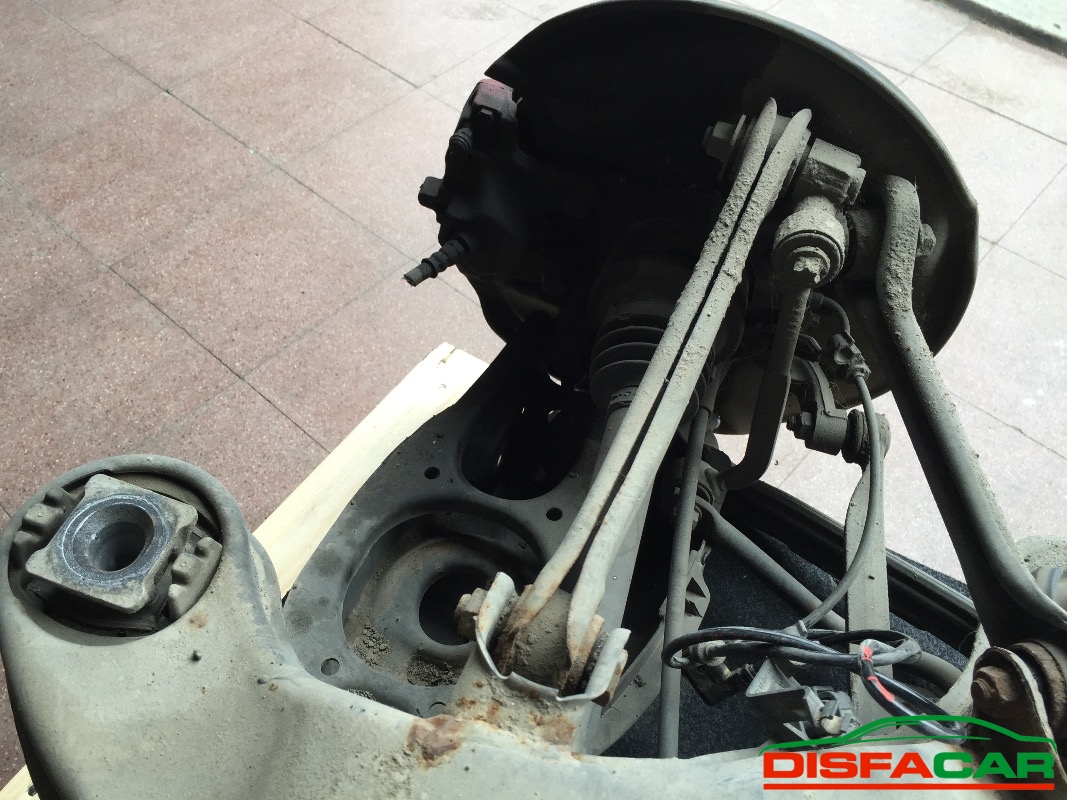 Differenziale posteriore usato Mercedes Benz C 200 KOMPRESSOR EVO 2000, codice 271940 – foto 3 di 4