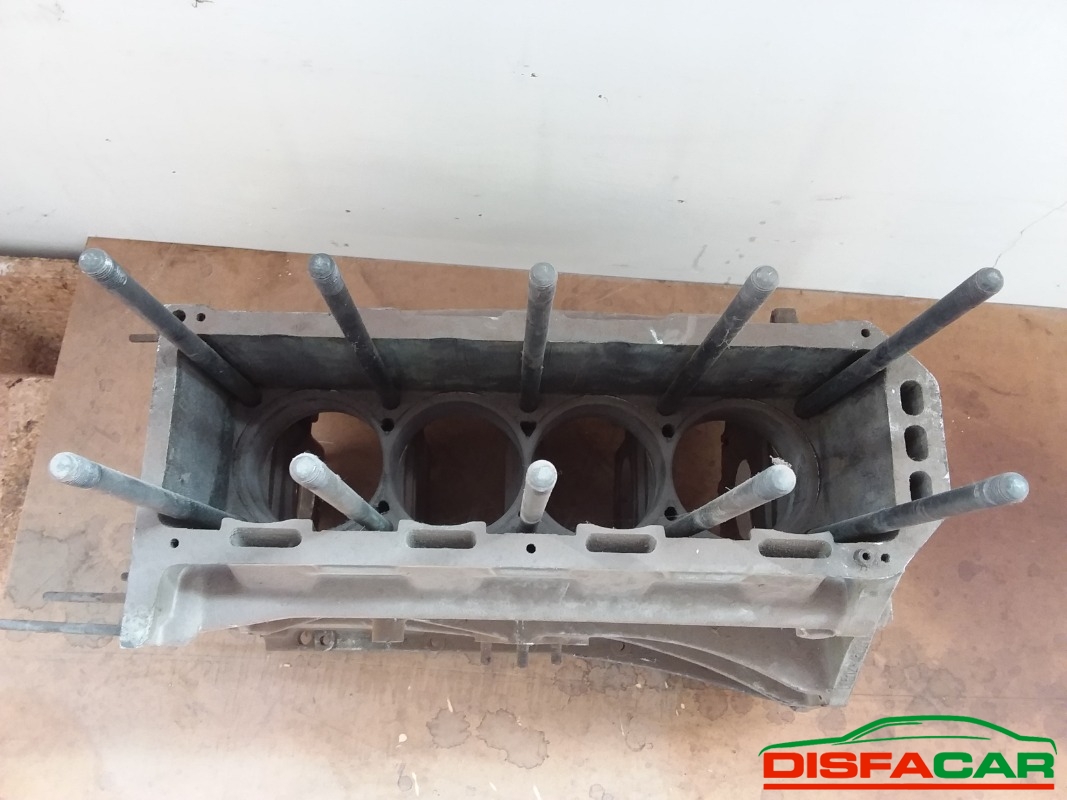 Motore usato Alfa Romeo GT GIULIETTA SPIDER - MONOBLOCCO 1972, codice AR00512 – foto 5 di 7