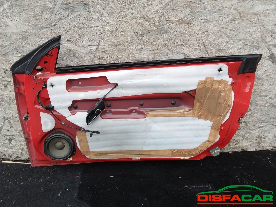 Lamierati usati Opel Tigra TWINTOP(alzavetro e serratura vennduti) 2004 – foto 2 di 2
