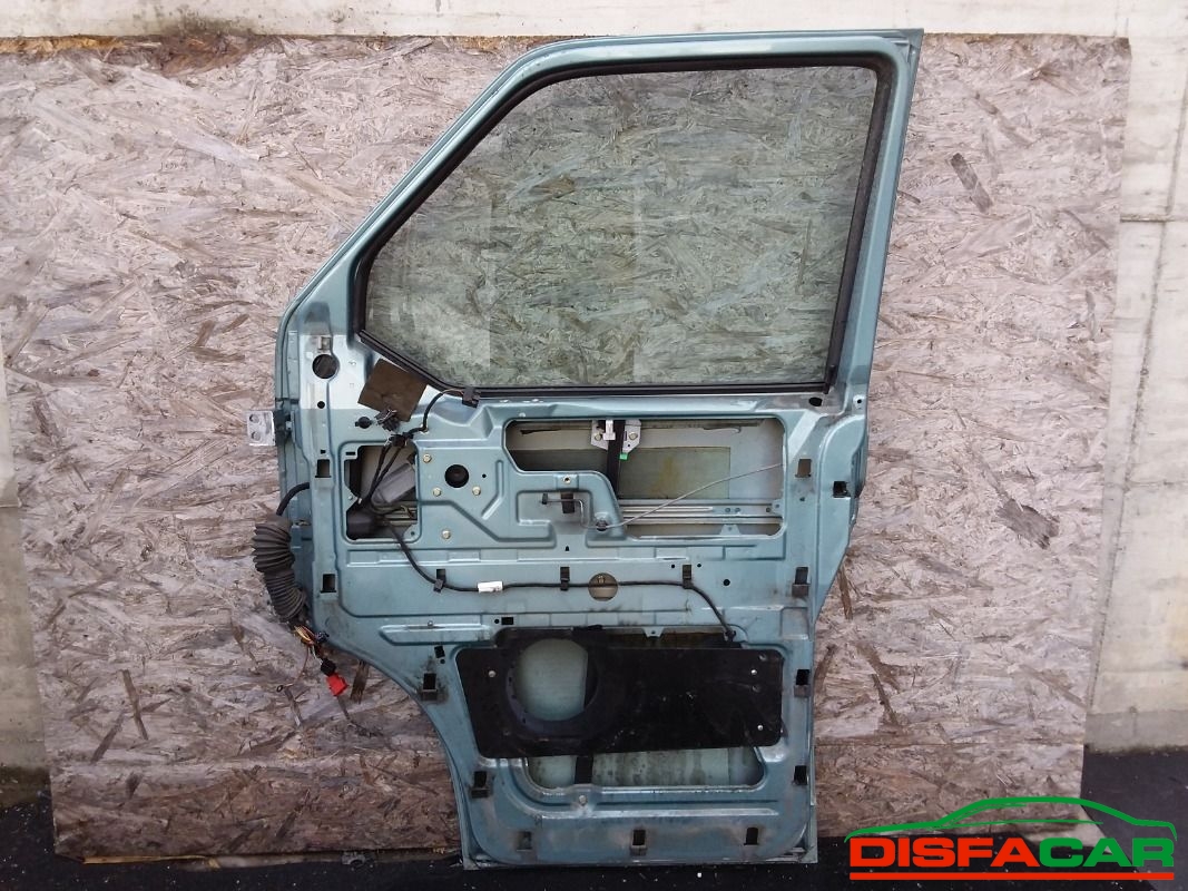 Lamierati usati Volkswagen T4 Caravelle TRANSPORTER – foto 2 di 2