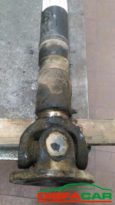 Albero di trasmissione usato Land Rover Defender 110. TD5 1998, codice 15P – foto 3 di 9