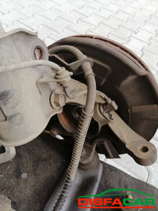 Telaietto anteriore usato Kia Venga 1.4 CRDI 2010, codice G4FA – foto 5 di 6
