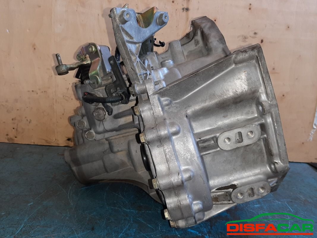 Cambio usato Nissan X-Trail 4x4 2003, codice YD22ETI – foto 7 di 10