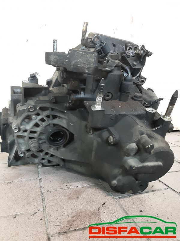 Cambio usato Honda HR-V 4x4 1999, codice D16W1 – foto 8 di 12