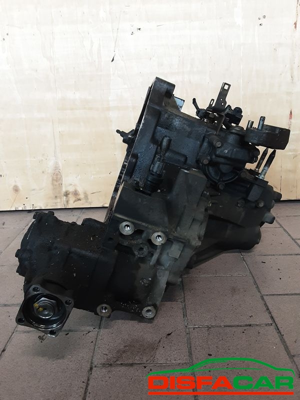 Cambio usato Honda HR-V 4x4 1999, codice D16W1 – foto 5 di 12