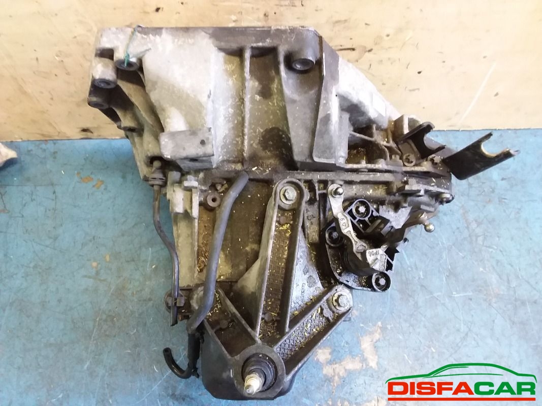 Cambio usato Nissan Micra K12E - NISSAN NOTE 2002, codice HR16 – foto 6 di 11