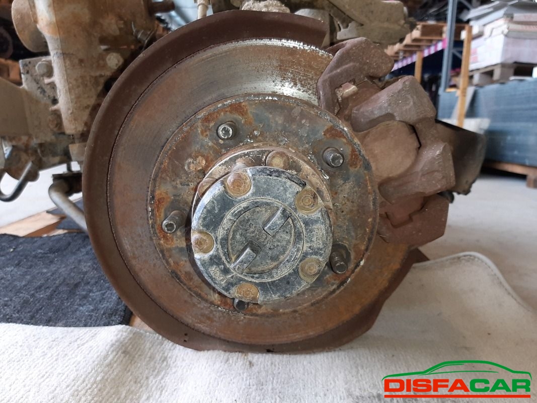 Assale anteriore con differenziale 4x4 usato Daihatsu Feroza 1992, codice HD-C – foto 2 di 13