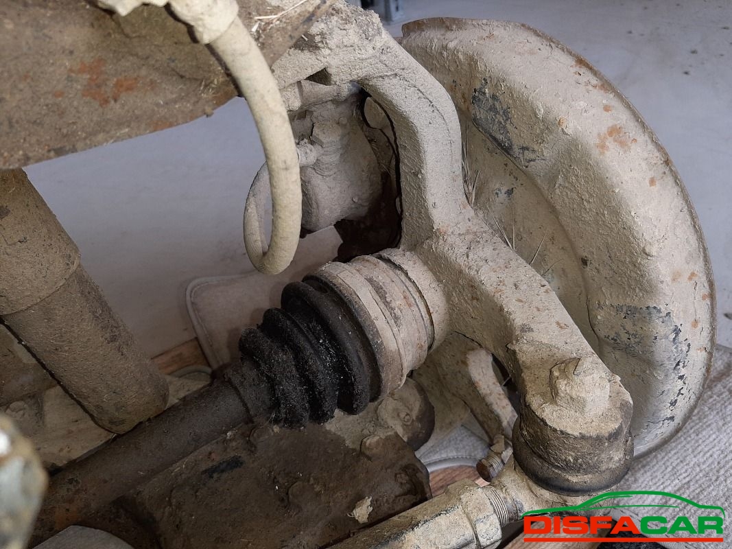 Assale anteriore con differenziale 4x4 usato Daihatsu Feroza 1992, codice HD-C – foto 5 di 13