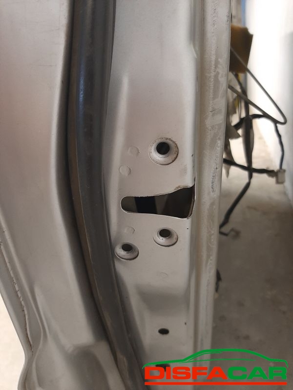 Lamierati usati Mitsubishi Pajero 1997 – foto 2 di 3