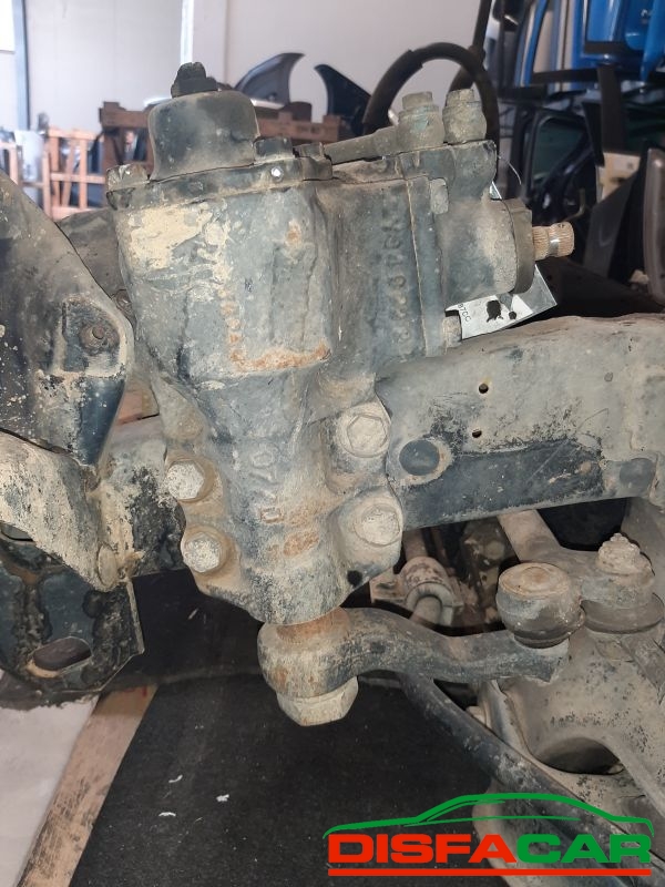 Assale anteriore con differenziale 4x4 usato Nissan PickUp 4x4 1994, codice TD25 – foto 10 di 13