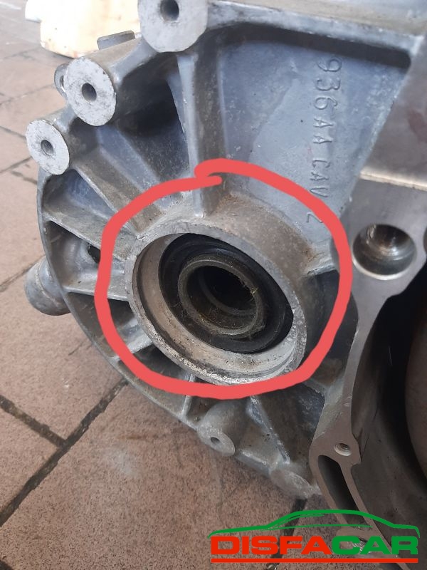 Cambio usato Jeep Cherokee 4x4 2014, codice 948te – foto 4 di 17
