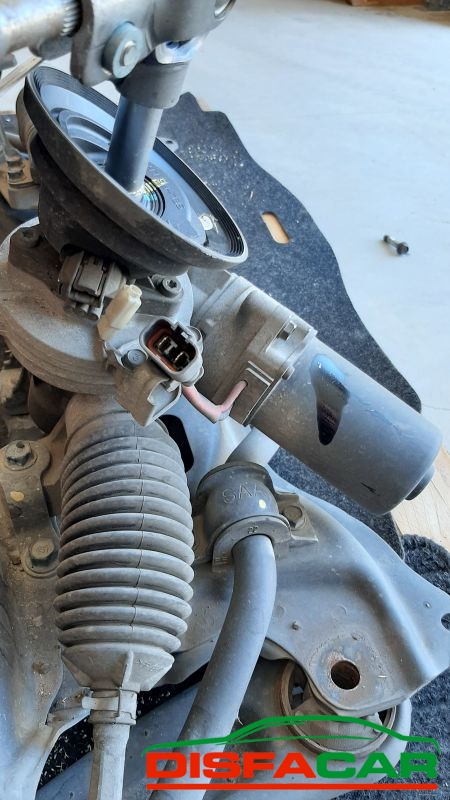 Telaietto anteriore usato Honda Jazz Manca semiasse DX e SX 2002, codice L12A4 – foto 9 di 11