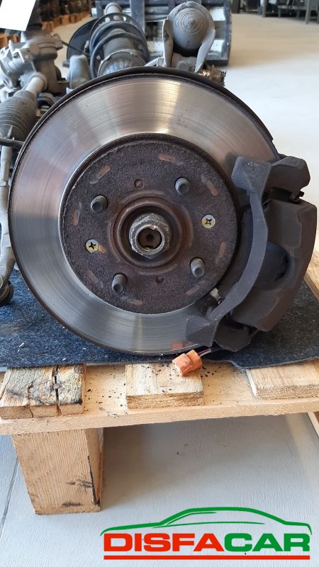 Telaietto anteriore usato Honda Jazz Manca semiasse DX e SX 2002, codice L12A4 – foto 2 di 11